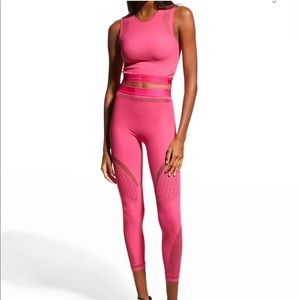 WOLFORD pink Shuri set
